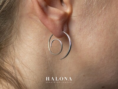 Handmade Silver spiral Earrings