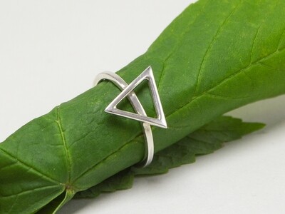 Handmade modern triangle silver ring.