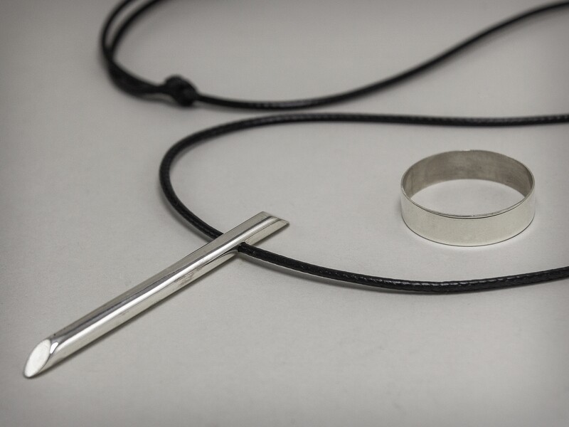 Gentleman&#39;s Gift Set- Ring with Necklace