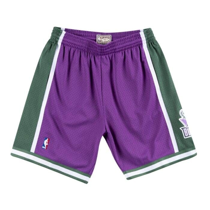 Milwaukee Bucks 2000-01 Men's Purple Mitchell & Ness Swingman Shorts