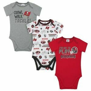Tampa Bay Buccaneers Gerber Baby 3 pc. Short Sleeve Onesie Set