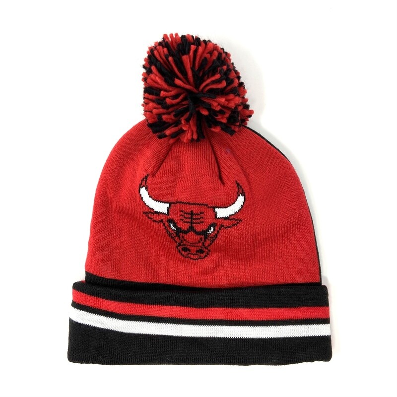 Chicago Bulls Men’s Mitchell & Ness Pom Knit Hat Chicago Bulls Men’s Mitchell & Ness Pom Knit Hat