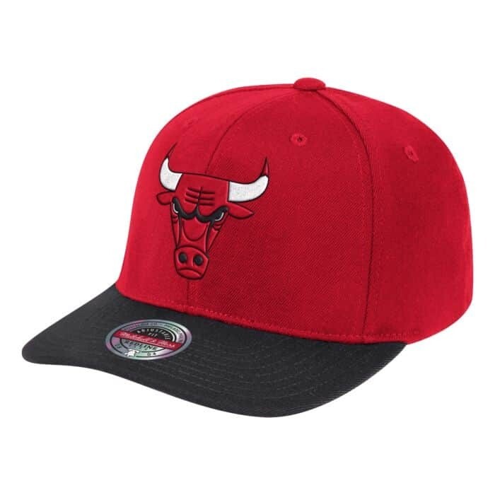 Chicago Bulls Men’s Mitchell & Ness Snapback Hat