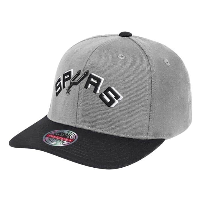 San Antonio Spurs Men’s Mitchell & Ness Snapback Hat