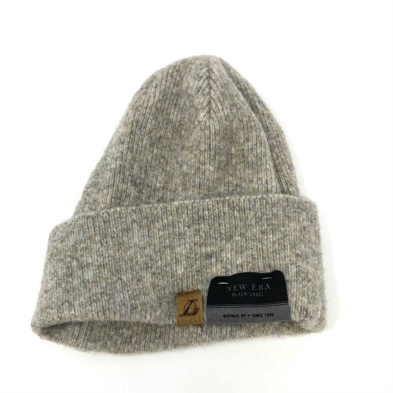 Los Angeles Lakers Women's New Era Black Label Knit Hat