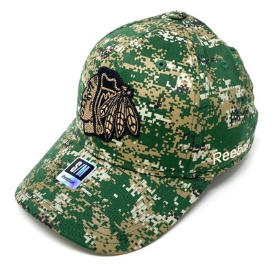 Chicago Blackhawks Men’s Reebok Camo Structured Flex Hat