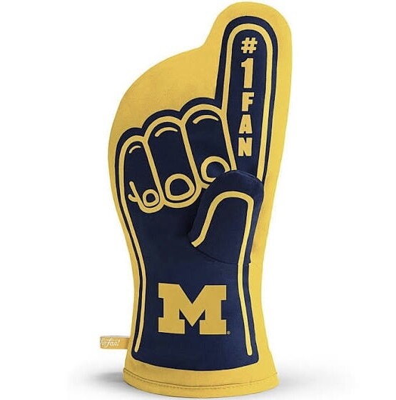 Michigan Wolverines #1 Fan Oven Mitt