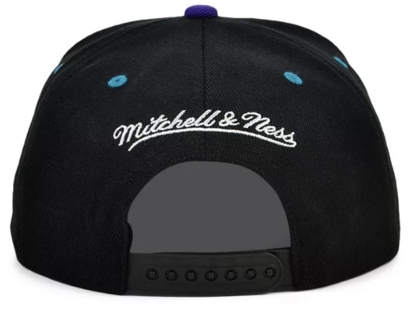 Charlotte Hornets Mitchell & Ness Reload Snapback Hat
