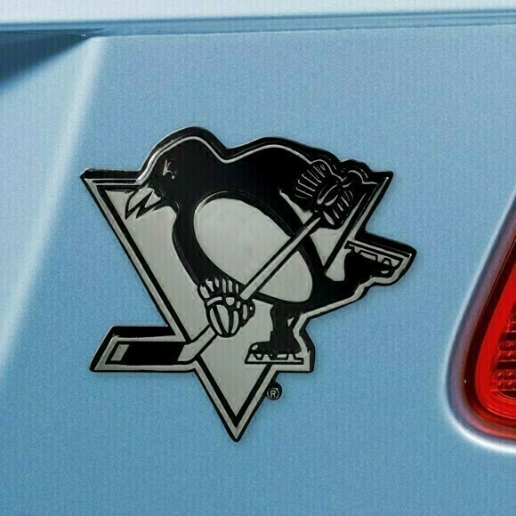 Pittsburgh Penguins 3-D Chrome Metal Auto Emblem
