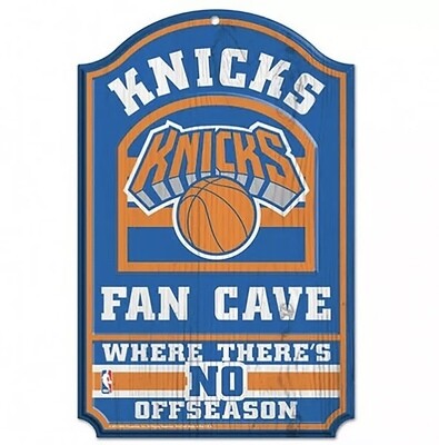New York Knicks 11"x 17" Wooden Fan Cave Sign