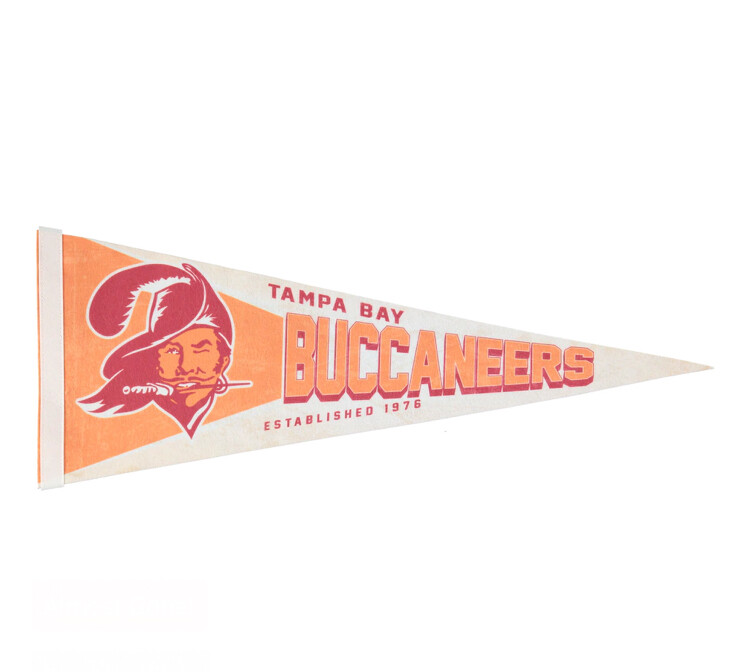 Tampa Bay Buccaneers 12" x 30" Retro Premium Pennant