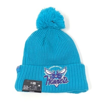 Charlotte Hornets Men’s New Era Tip Off Cuffed Pom Knit Hat
