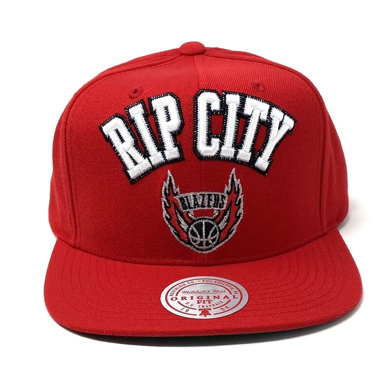 Portland Trail Blazers Rip City Men’s Mitchell & Ness NBA Zig Zag Snapback Hat