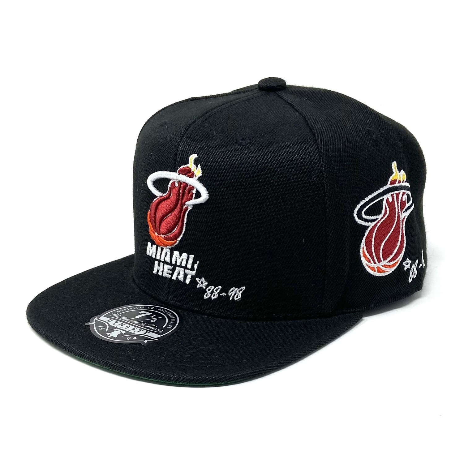 Miami Heat Men’s Mitchell & Ness Black Hardwood Classics Timeline Fitted Hat