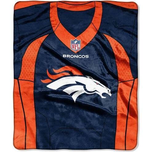 Denver Broncos 50 Denver Broncos 50" x 60" Plush Raschel Blanket