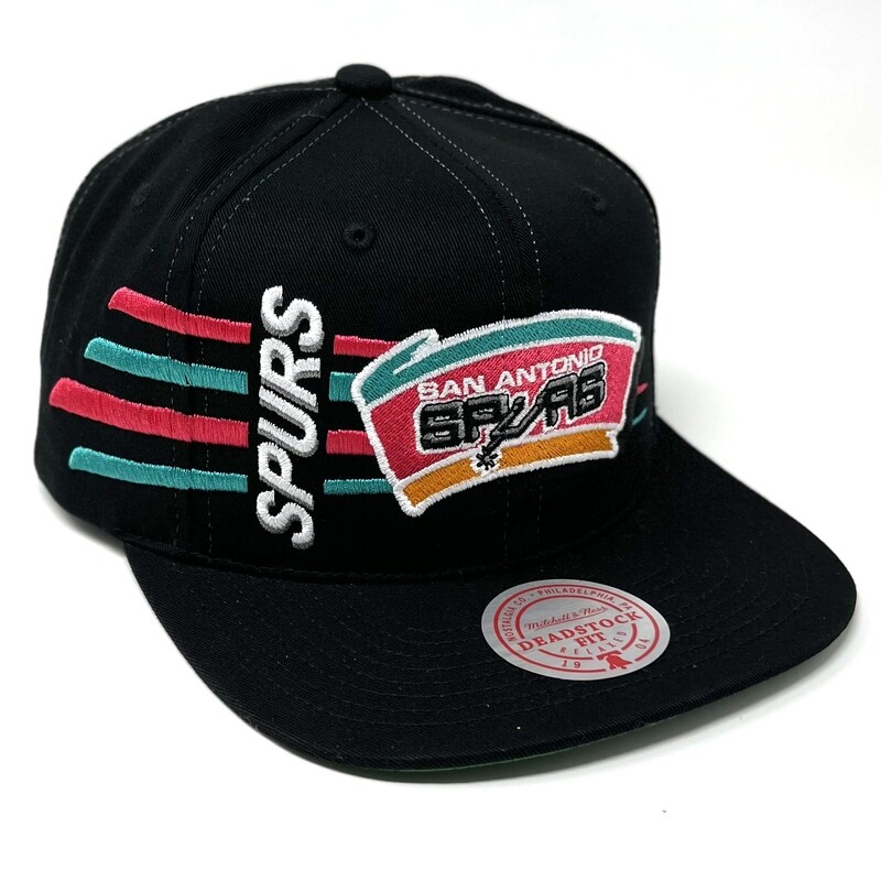 San Antonio Spurs Men’s Retro Bolt Mitchell & Ness Snapback Hat