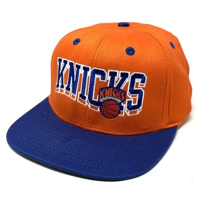 New York Knicks Men’s Flat Visor Adidas Snapback Hat