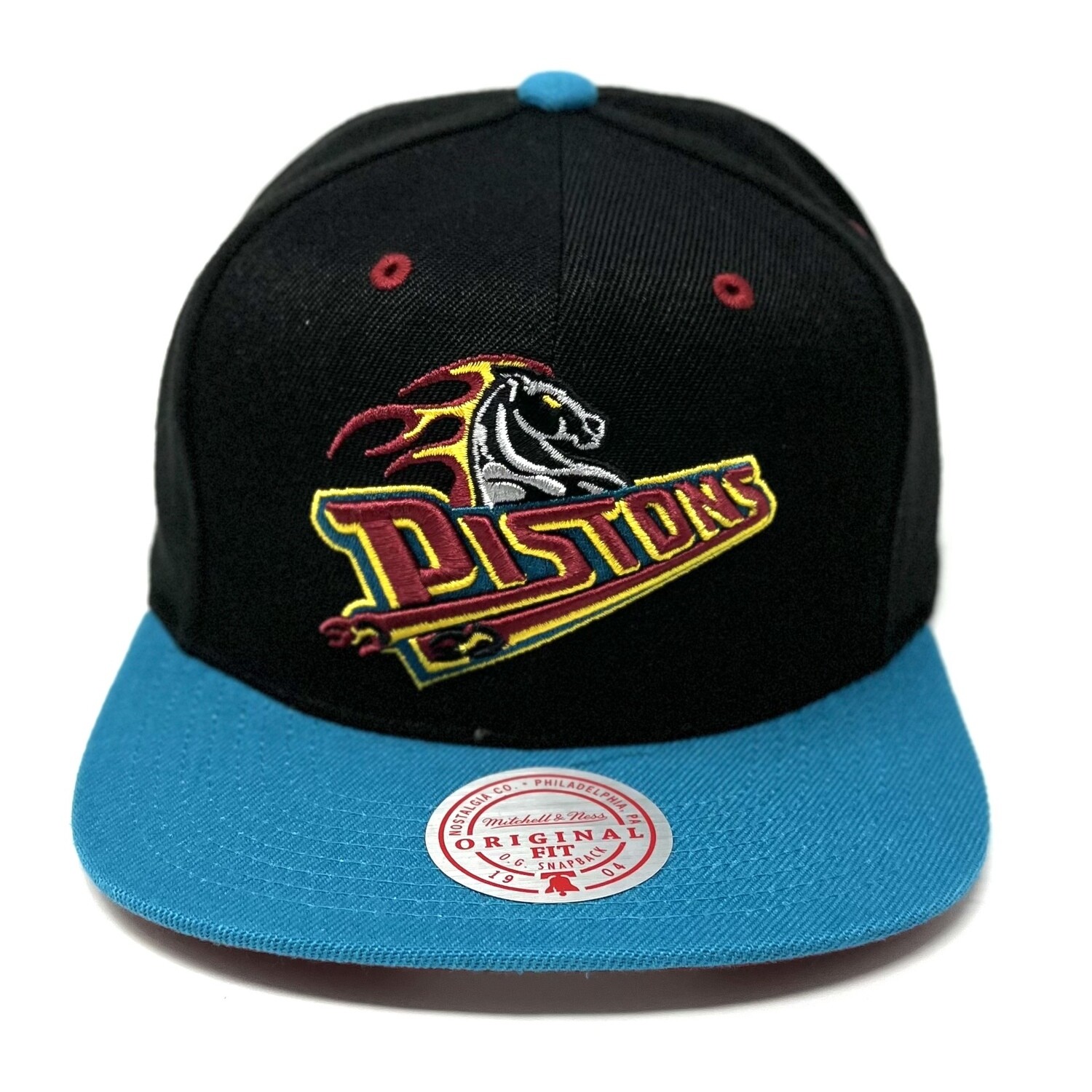 Detroit Pistons Men’s Mitchell & Ness Reload Snapback Hat