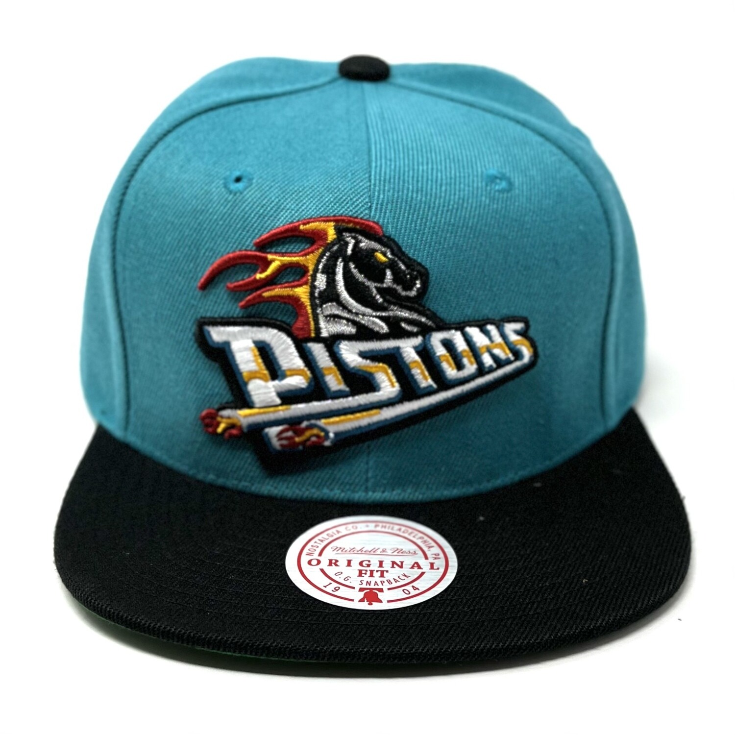 Men's Mitchell & Ness Heathered Gray/Black Detroit Pistons Underpop Snapback Hat