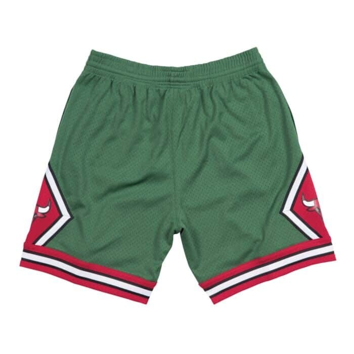 Chicago Bulls 08-09 Men's Green Mitchell & Ness Swingman Shorts