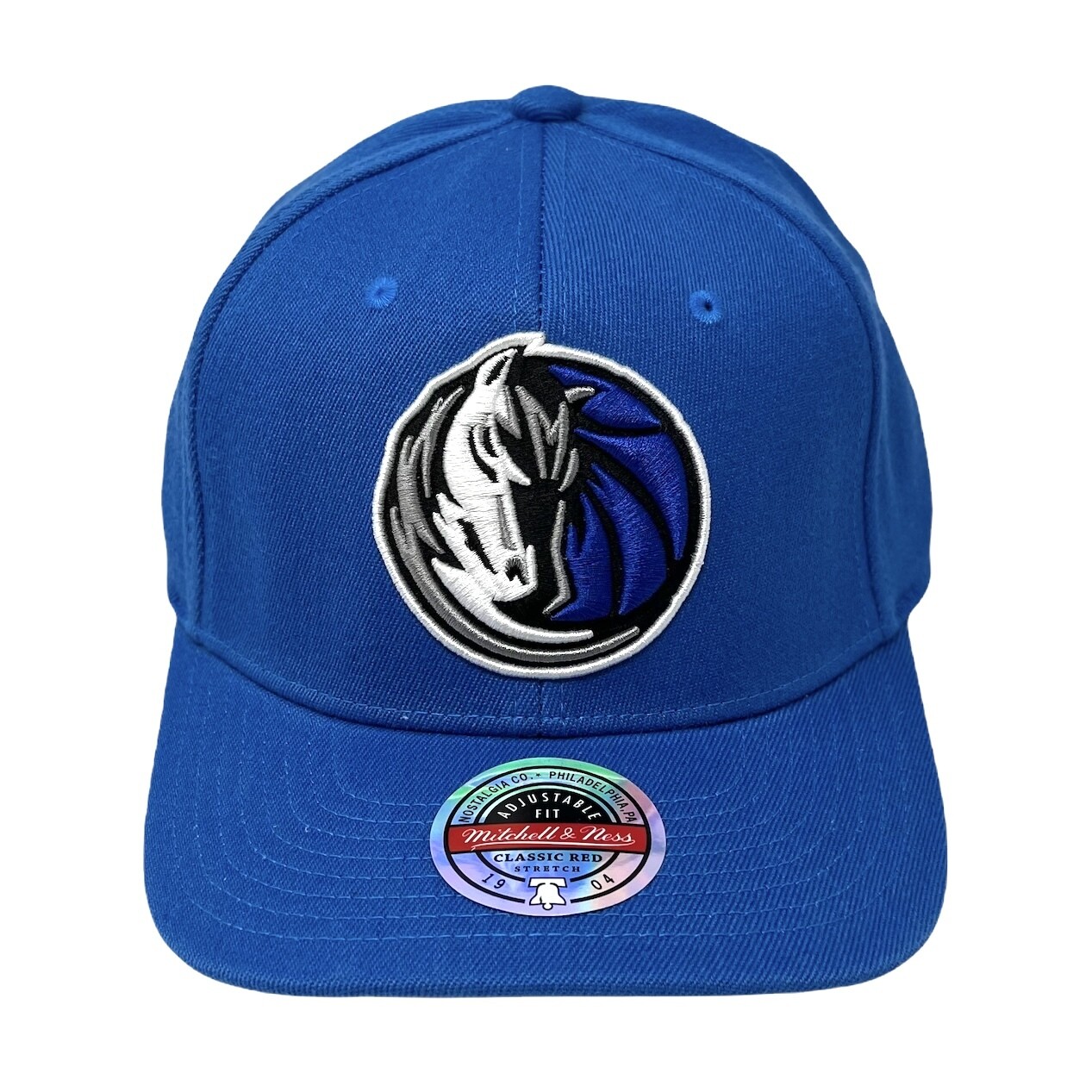 Men's Mitchell & Ness Cream Dallas Mavericks Sail Two-Tone Snapback Hat