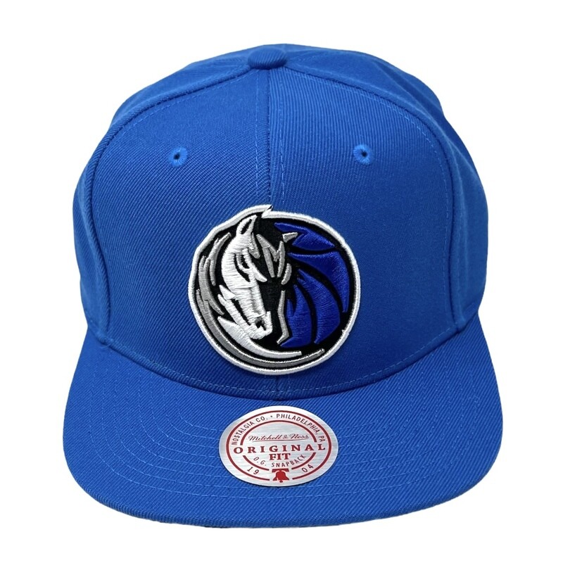 Dallas Mavericks Men’s Mitchell & Ness NBA Team Ground 2.0 Snapback Hat