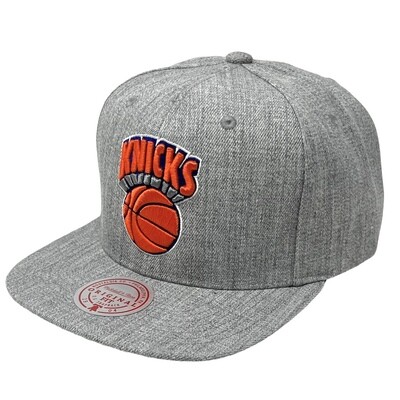 New York Knicks Men’s Heather Grey 2.0 Mitchell & Ness Team Snapback Hat