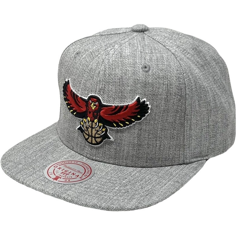 Atlanta Hawks Men’s Heather Grey 2.0 Mitchell & Ness Team Snapback Hat