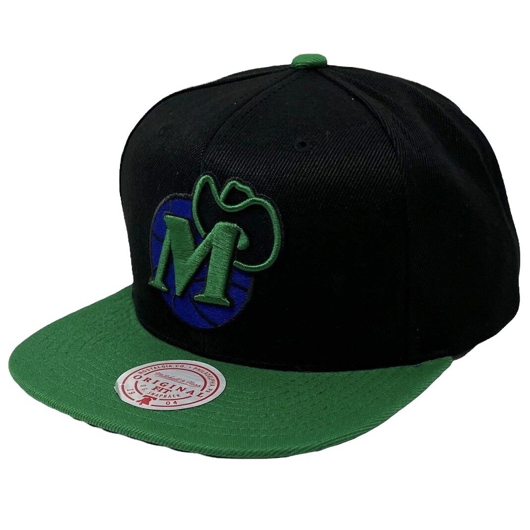 Dallas Mavericks Men’s Mitchell & Ness Reload Snapback Hat