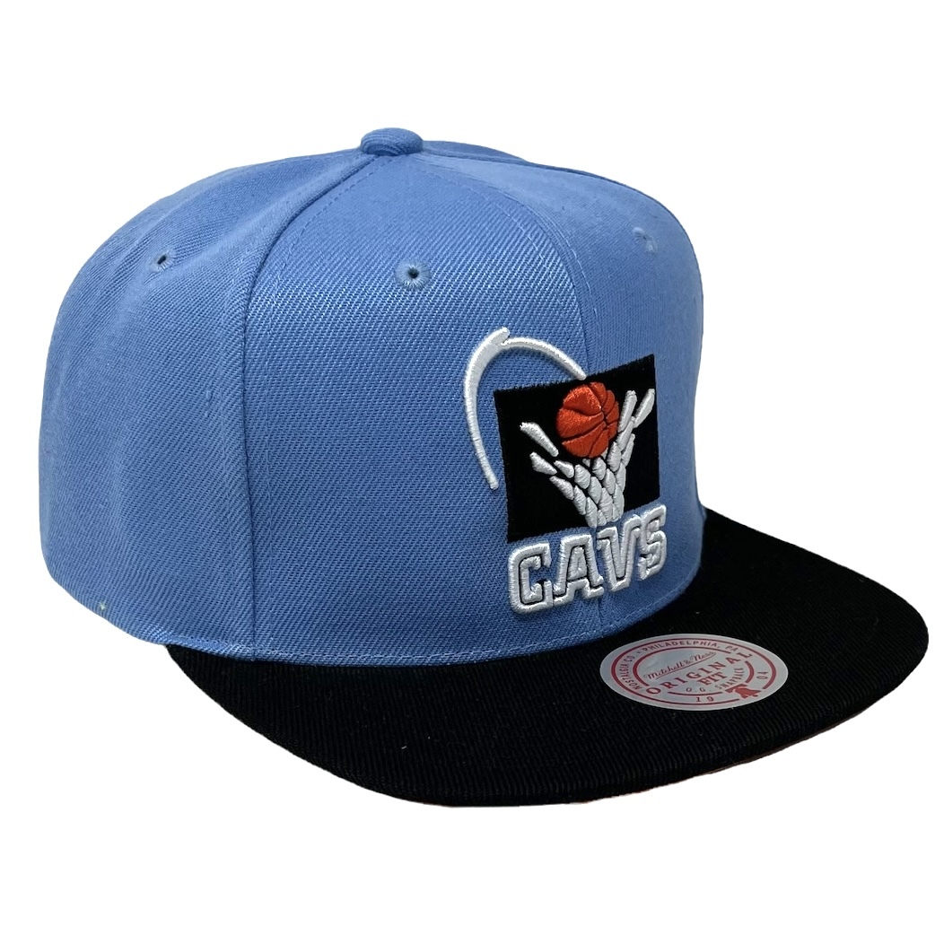 mitchell and ness cavs hat