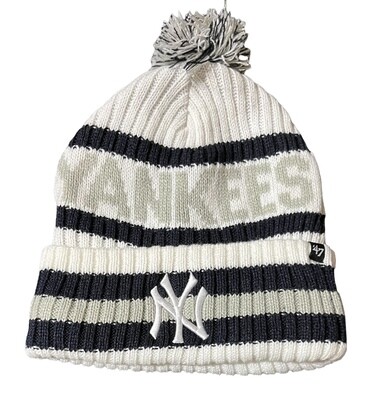 New York Yankees Men’s 47 Bering Cuff Pom Knit Hat