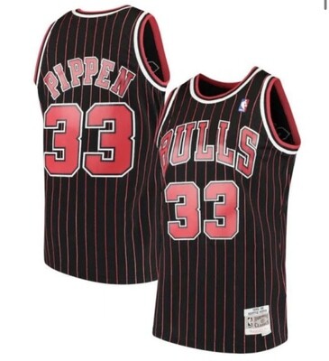 Chicago Bulls Scottie Pippen 1995-96 Black Pinstripe Mitchell & Ness Men’s Swingman Jersey