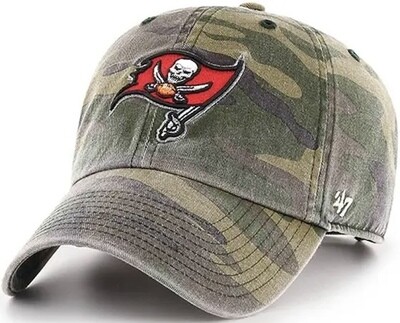 Tampa Bay Buccaneers Men’s Camo 47 Clean Up Adjustable Hat