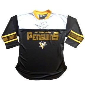 Pittsburgh Penguins Women's Lace-up Quarter Sleeve T-Shirt