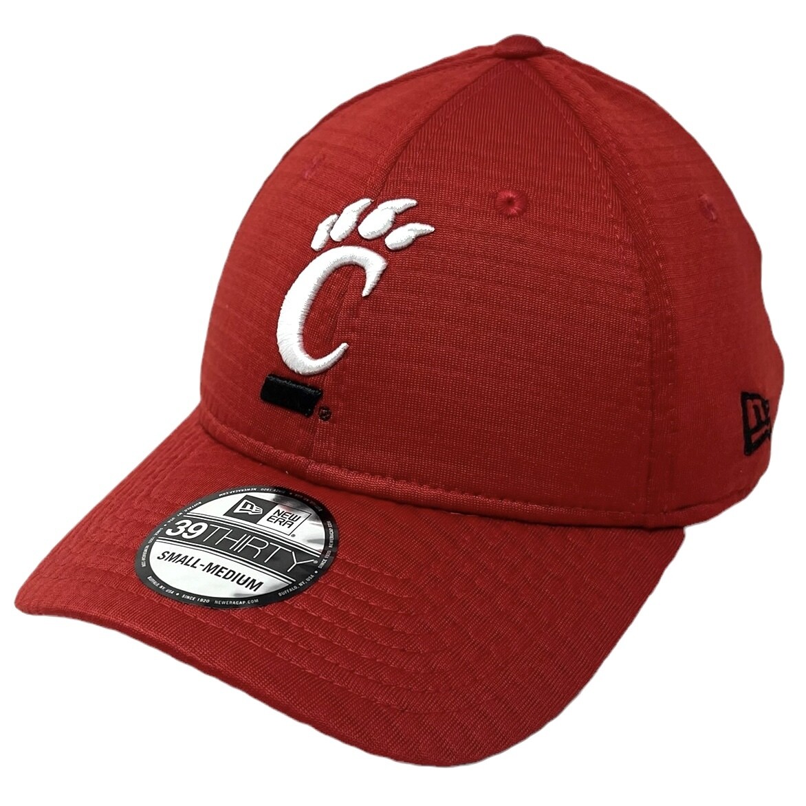 Cincinnati Bearcats Men's Essential New Era 39Thirty Flex Fit Hat