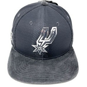 San Antonio Spurs Men's New Era 9Fifty Snapback Adjustable Hat