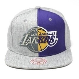 Los Angeles Lakers Men’s Mitchell & Ness Tip Off Snapback Hat