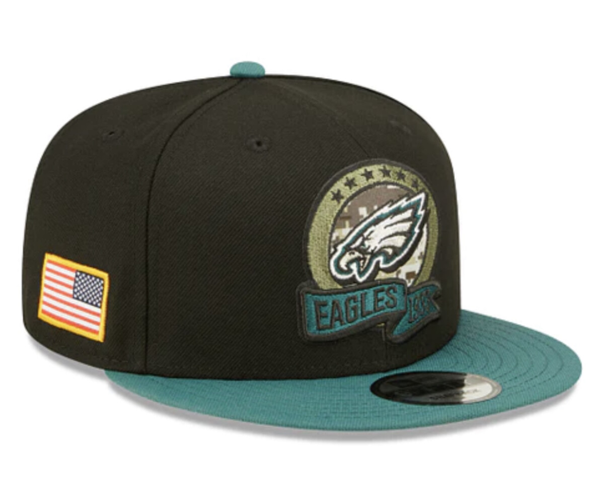 Philadelphia Eagles Men's  New Era Black/Green Salute To Service 9FIFTY Snapback Hat