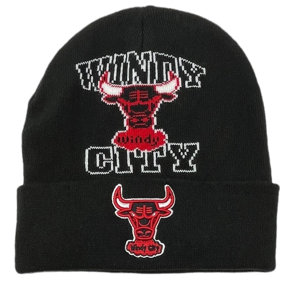 Chicago Bulls Men’s Mitchell & Ness Black Team Origins Knit Hat