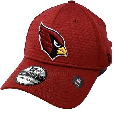 Arizona Cardinals Men's Essential New Era 39Thirty Flex Fit Hat