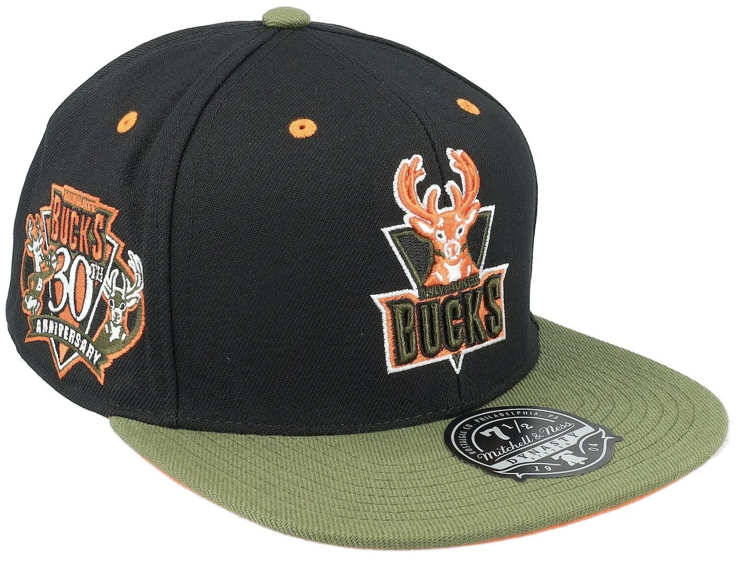 Mitchell & Ness HWC from Dusk Milwaukee Bucks Fitted Hat / 7.5