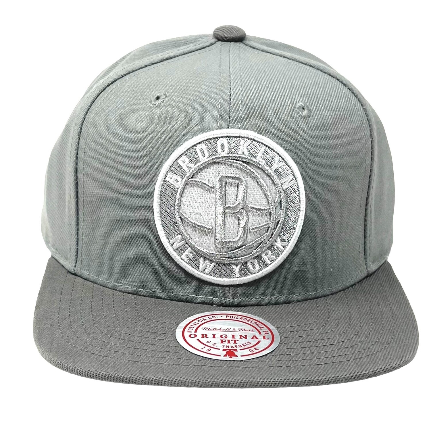 Brooklyn Nets Men’s NBA Metallic Grey Mitchell & Ness Snapback Hat