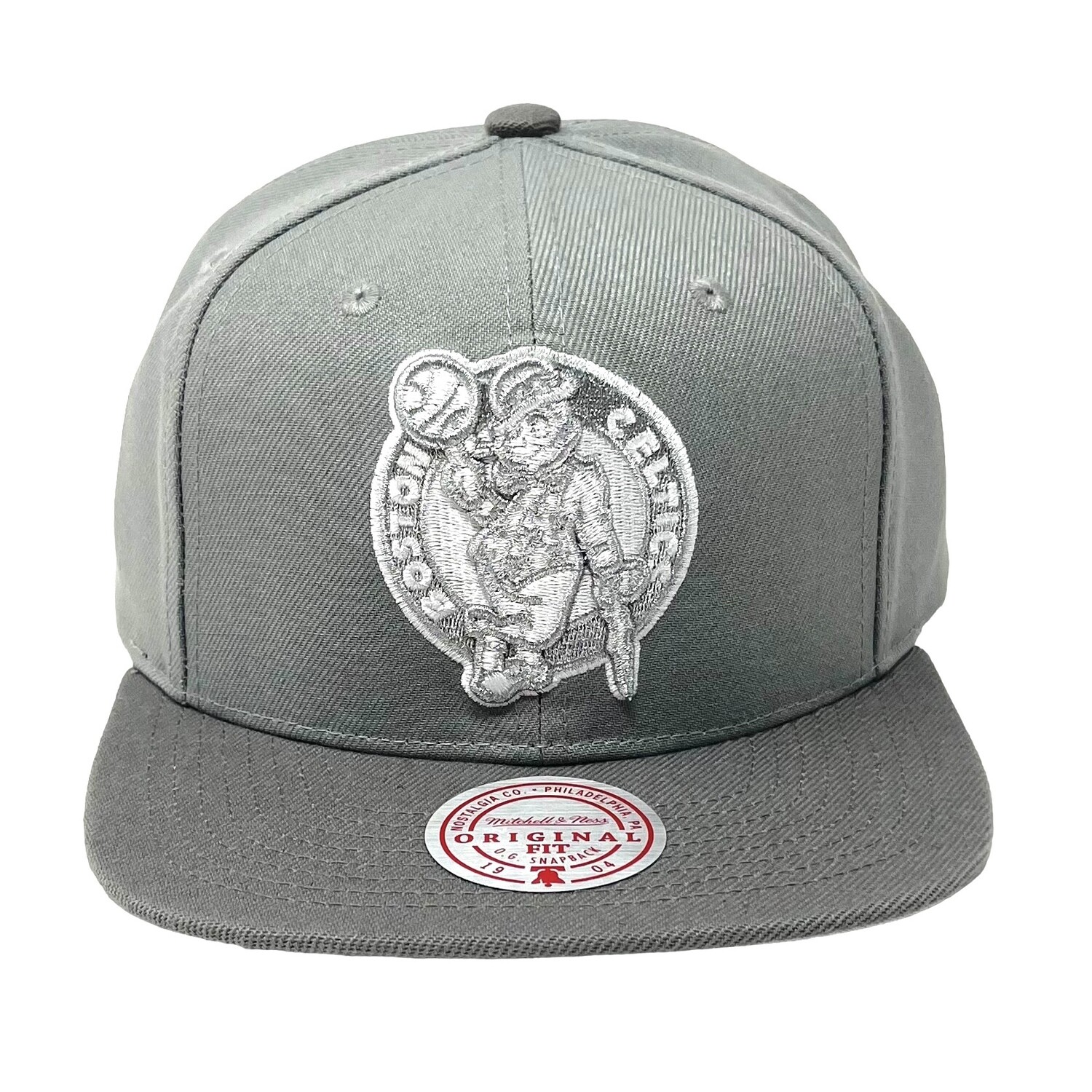 Boston Celtics Men’s NBA Metallic Grey Mitchell & Ness Snapback Hat