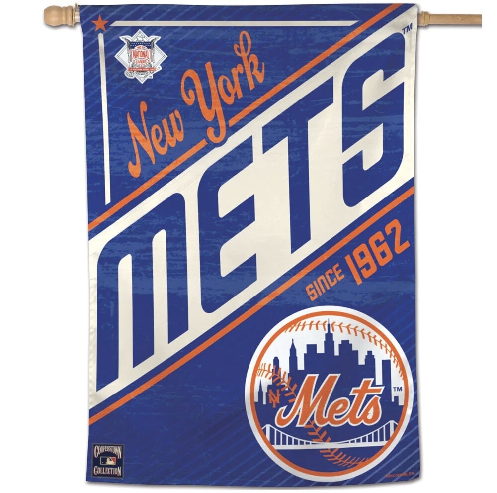 New York Mets Vintage 28" x 40" Vertical Flag
