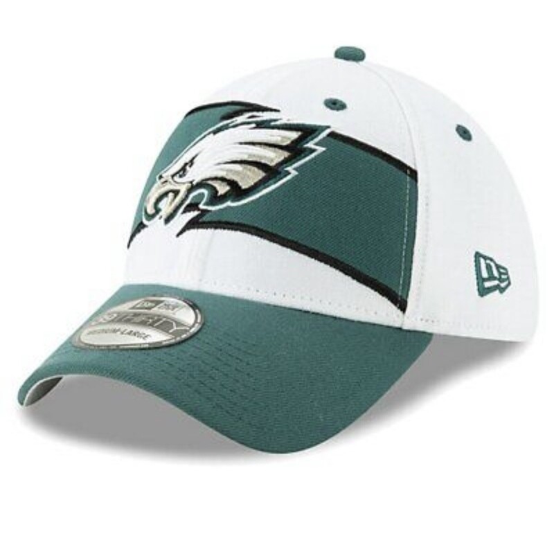 Philadelphia Eagles Men's Thanksgiving New Era 39Thirty Flex Fit Hat