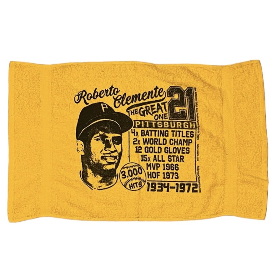 Pittsburgh Pirates Roberto Clemente Yellow 15” x 25” Rally Towel