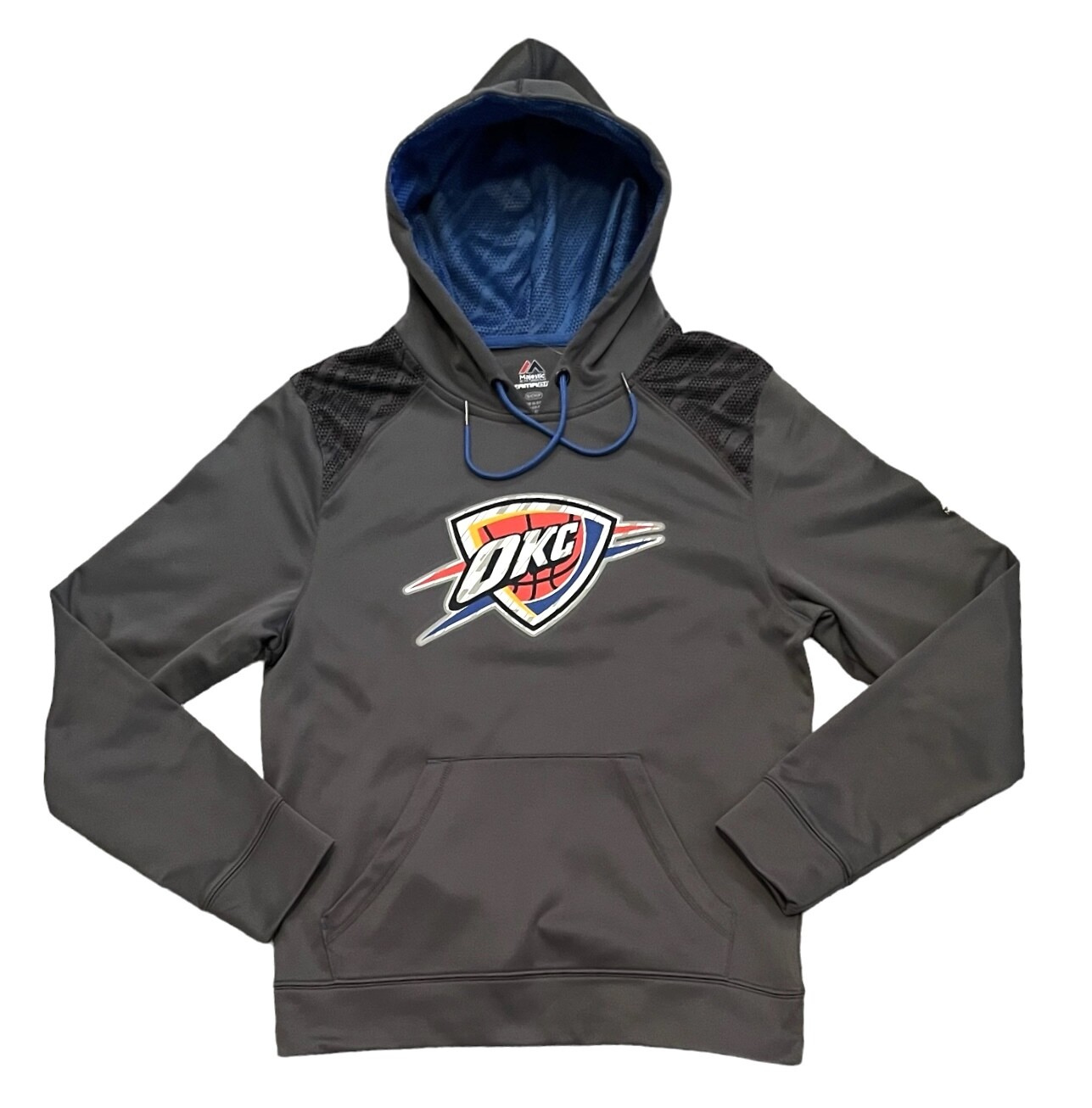 Oklahoma City Thunder Men's Majestic Therma Hoodie