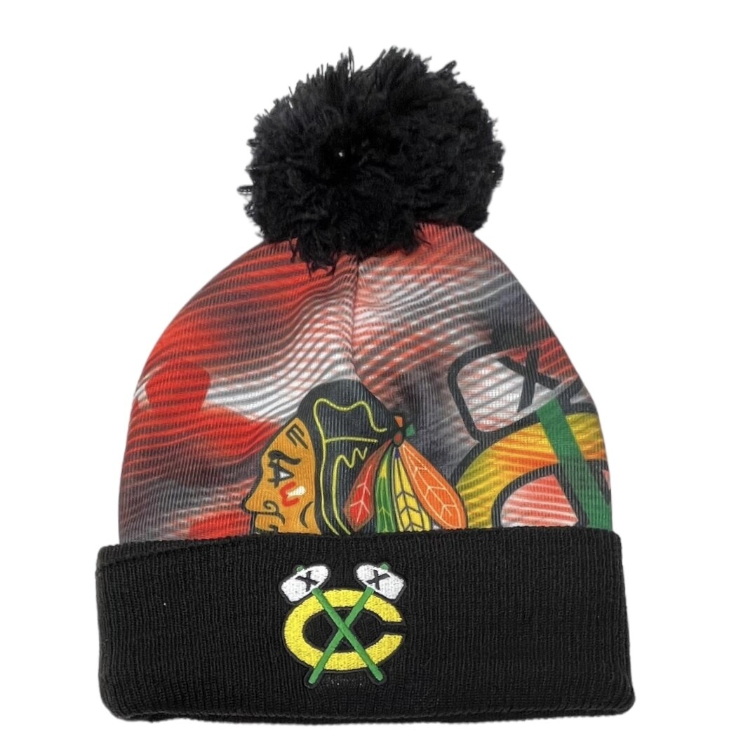 Chicago Blackhawks Men's Reebok Cuffed Pom Knit Hat