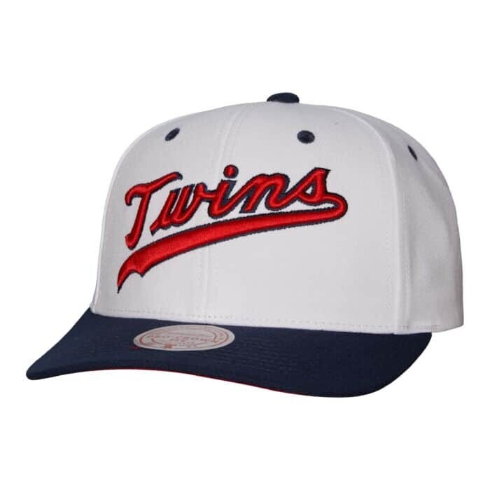 Minnesota Twins Men’s White Mitchell & Ness MLB Evergreen Pro Cooperstown Snapback Adjustable Hat