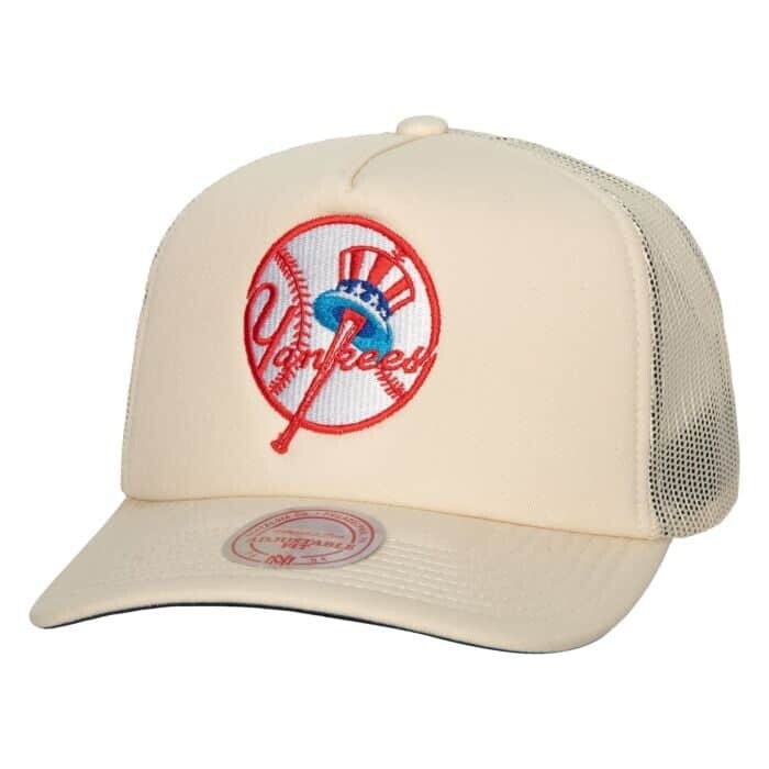 New York Yankees Men’s Mitchell & Ness MLB Evergreen Trucker Cooperstown Snapback Adjustable Hat